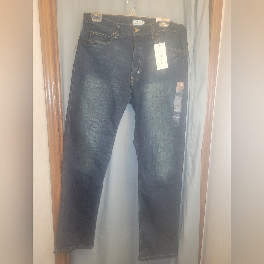 True Craft dark denim jeans in size 34x30.